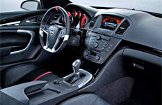 Opel Gran Turismo Coupe: управление