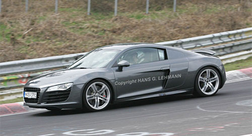  Audi RS8    
