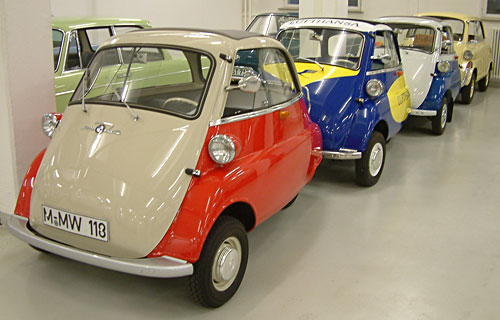 Три BMW Isetta и одна BMW 600