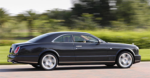 Bentley Brooklands в движении