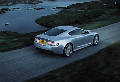 Aston Martin DBS 