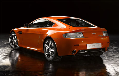  Aston Martin V8 Vantage N400