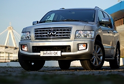 Infiniti QX56