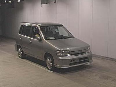 Nissan Cube   2001
