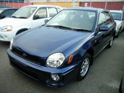Subaru Impreza   2000