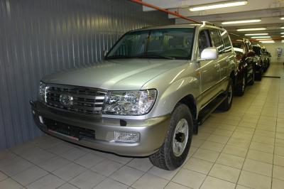 Toyota Land Cruiser 105   2007