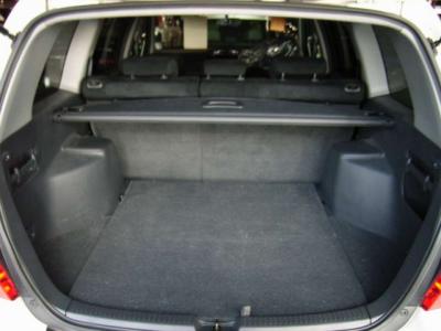 Toyota Kluger   2002