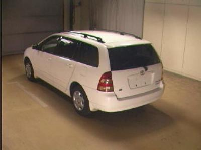 Toyota Corolla Fielder   2001