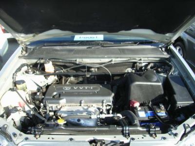 Toyota Kluger   2001
