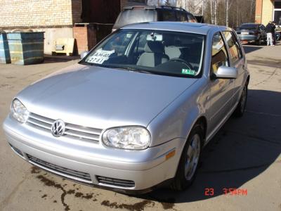 Volkswagen Golf 4   2001