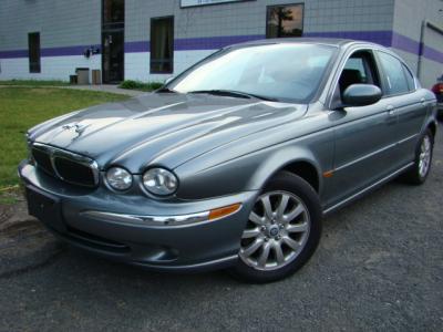 Jaguar X-Type   2002