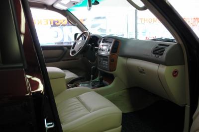 Toyota Land Cruiser 100   2007