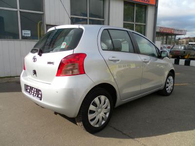 Toyota Yaris   2008